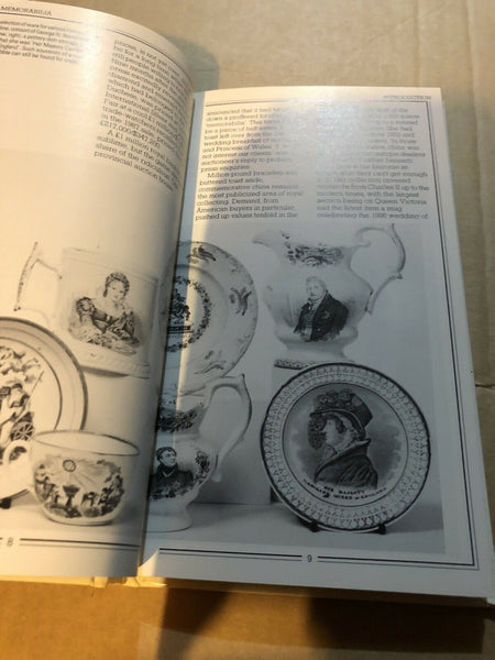 Royal Memorabilia (Phillips Collectors' Guides) by Johnson, Peter Hardback Book