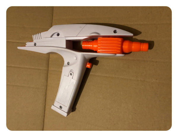 Star Trek 2009 1.1 Scale White & Orange Colour Phaser Toy With Sounds