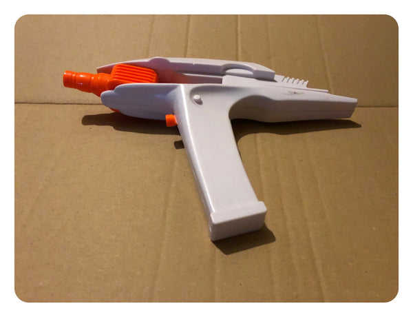 Star Trek 2009 1.1 Scale White & Orange Colour Phaser Toy With Sounds