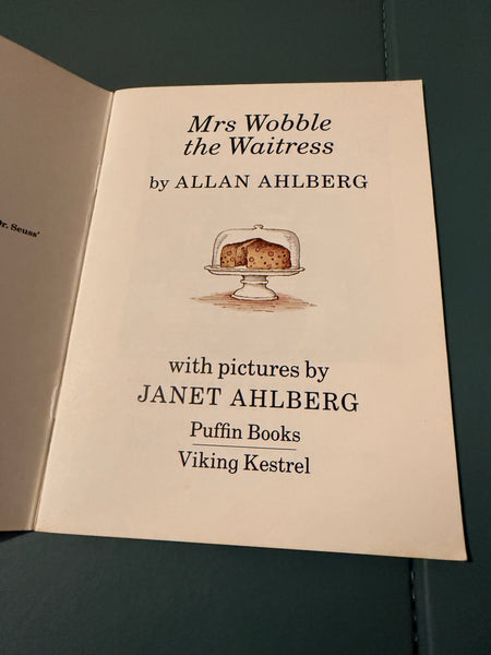 Mrs. Wobble the Waitress (Happy families) by Allan Ahlberg & Janet Ahlberg A Puffin Paperback Book 1988