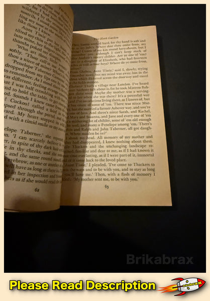 A Traveller in Time by Alison Uttley A Penguin Paperback Book 1986 Edition