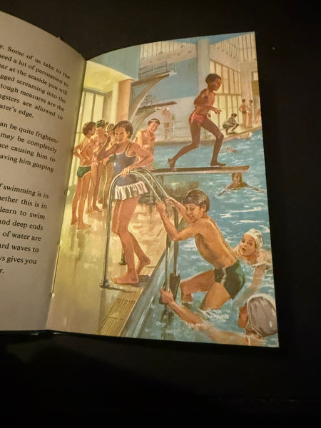 How to SWIM and DIVE A Lady Bird Book 1971 Edition SOLD USED