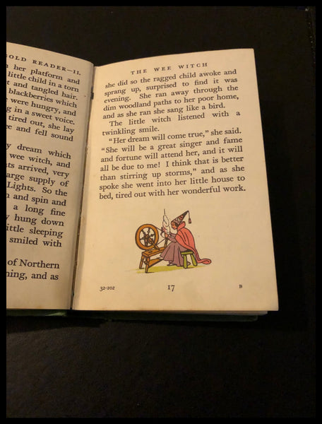 Laurel and Gold Readers Book Two illustrated in Colour by Majorie Anderson